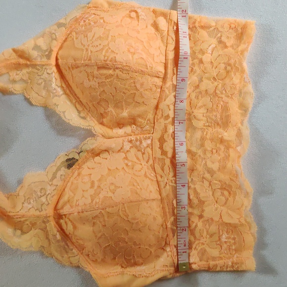 Orange Creamcicle Lacey Halter Crop Top NWOT - Picture 7 of 8